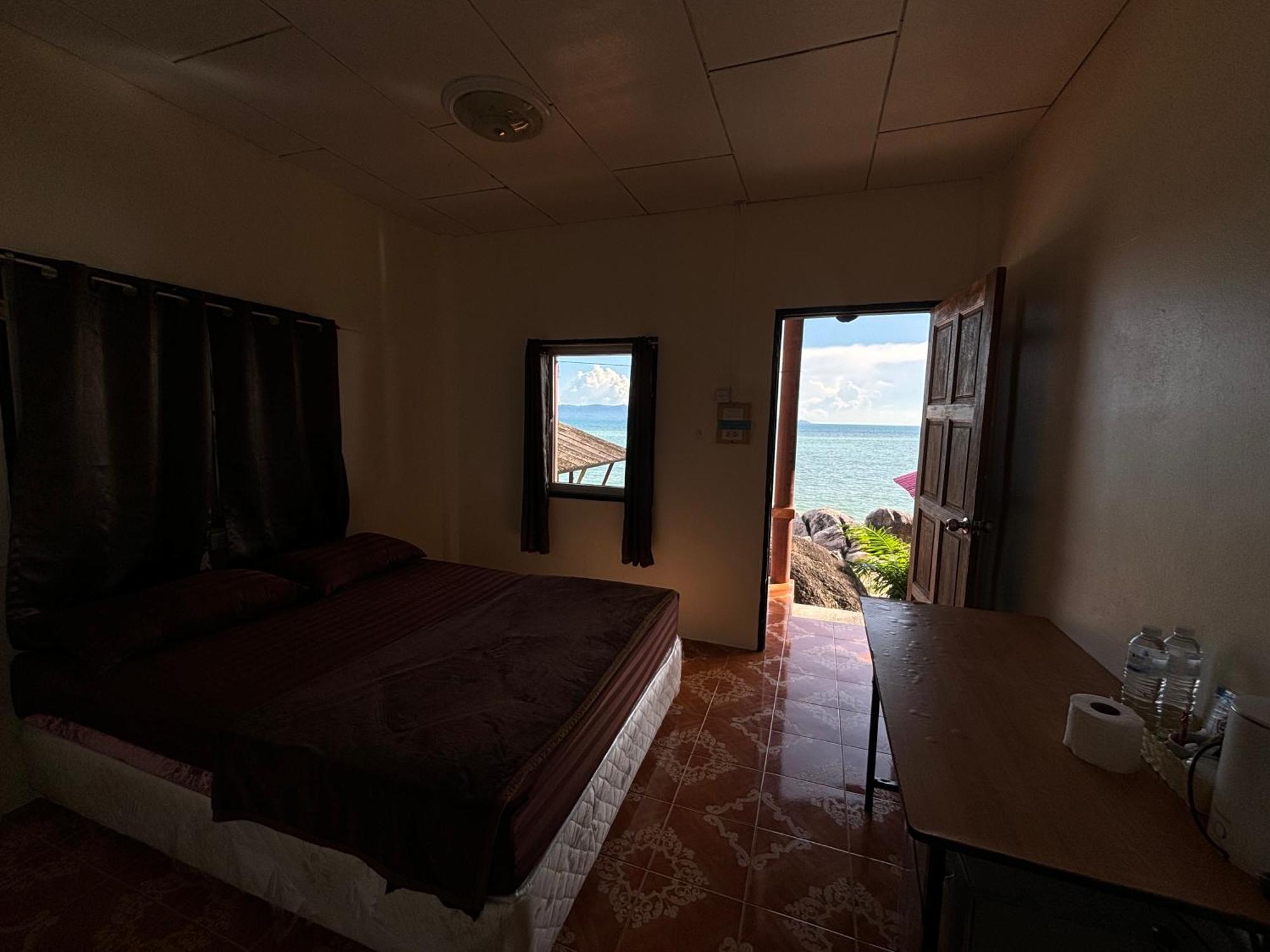 באן תאי Golden Beach Resort Koh Phangan מראה חיצוני תמונה