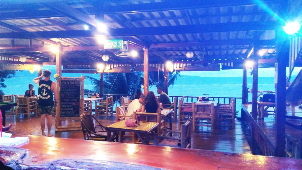 באן תאי Golden Beach Resort Koh Phangan מראה חיצוני תמונה