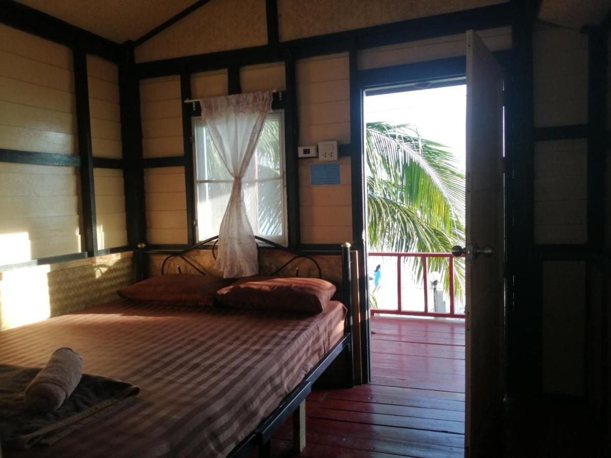 באן תאי Golden Beach Resort Koh Phangan מראה חיצוני תמונה